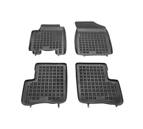 Toyota Yaris 1998 - 2005, 5-durvju, ar ugunsdzēšamo aparātu