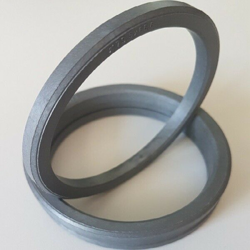 79.5mm-66.6 MOMO diskiem (4 gab.)