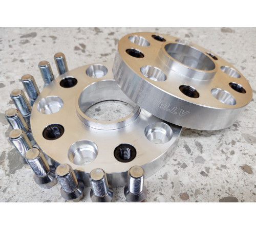 30 mm 5x130 71.6 Flanči (2 gab. + skrūves)