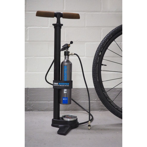 Tool Schwalbe Tire Booster Tubeless SV reusable with mounting strap