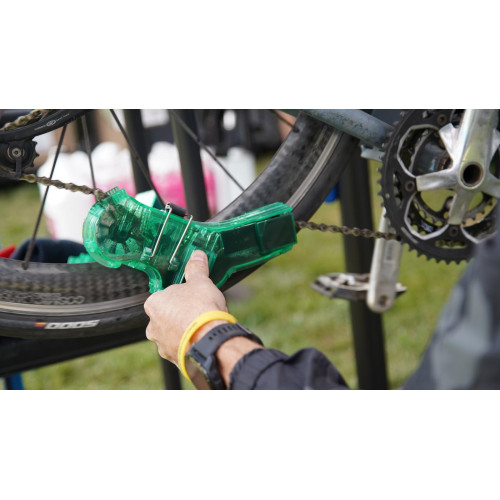 Tool Finish Line Chain Cleaner