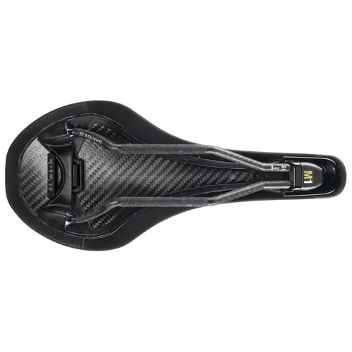 Saddle Fizik Tundra M1 Carbon black/black