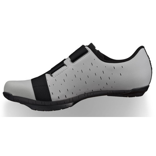 Cycling shoes FIZIK Terra Powerstrap X4 light gray-black-44½