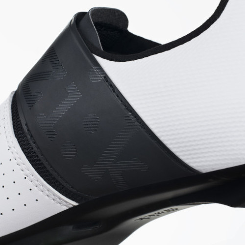 Cycling shoes FIZIK Vento Infinito Carbon 2 white-black-46