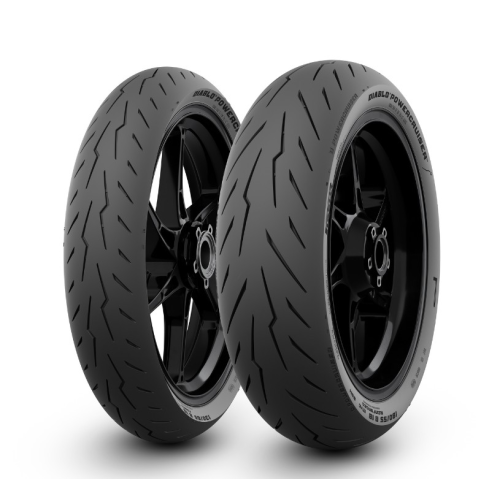 240/40VR18 Pirelli DIABLO POWERCRUISER 79V TL CRUISING Rear